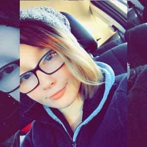 Meet your Posher, Jade